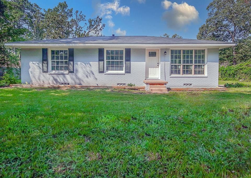 1st image of 1002 Tom Temple Dr