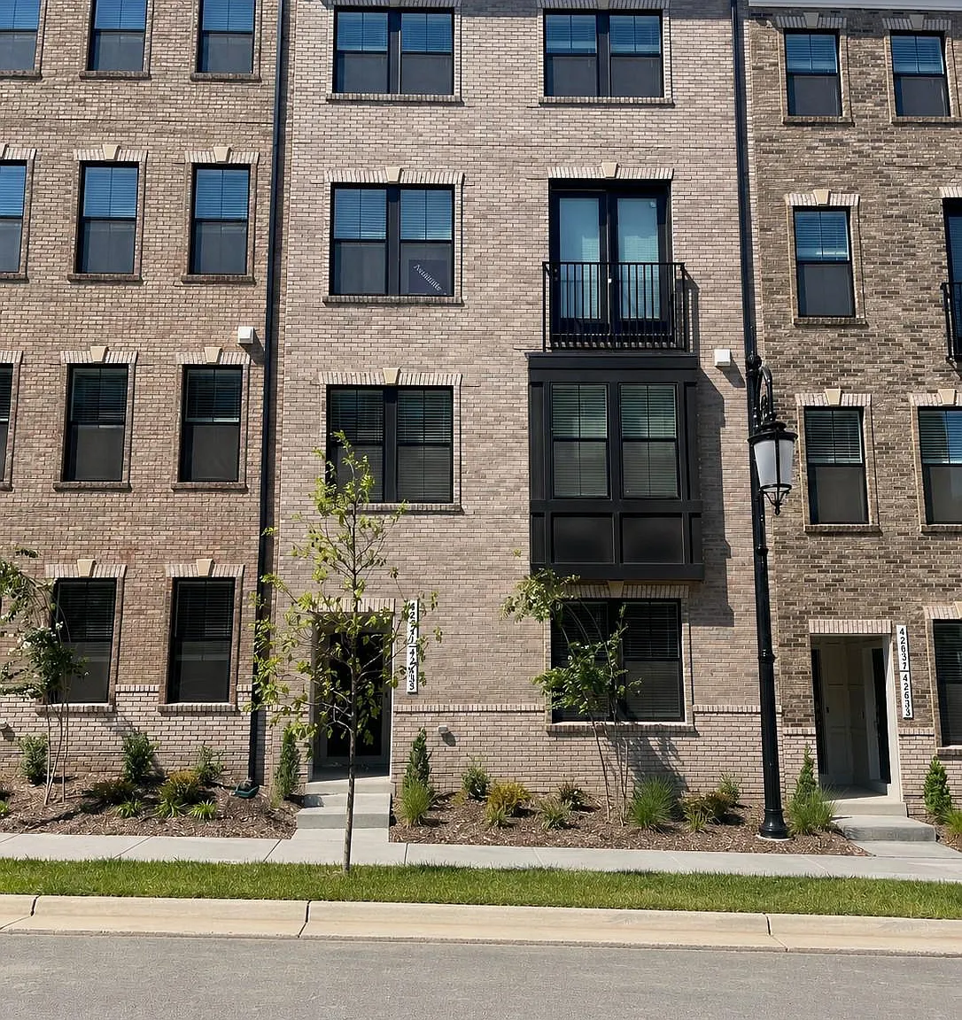 Goose Creek Village Condo — Photo 1