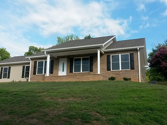 Cover porch, brick, vinyl