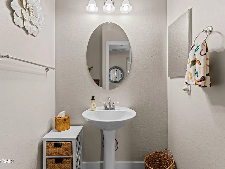 4060 Old Orchard Dr — Photo 9
