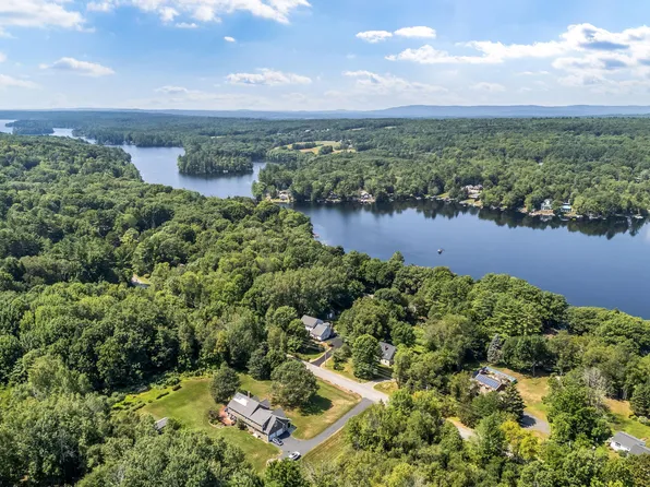 49 Heritage Road, Oakland, ME 04963