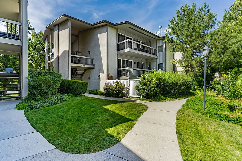 2 bed, 2.0 bath, 1083 sqft, $1,450 — Photo 4
