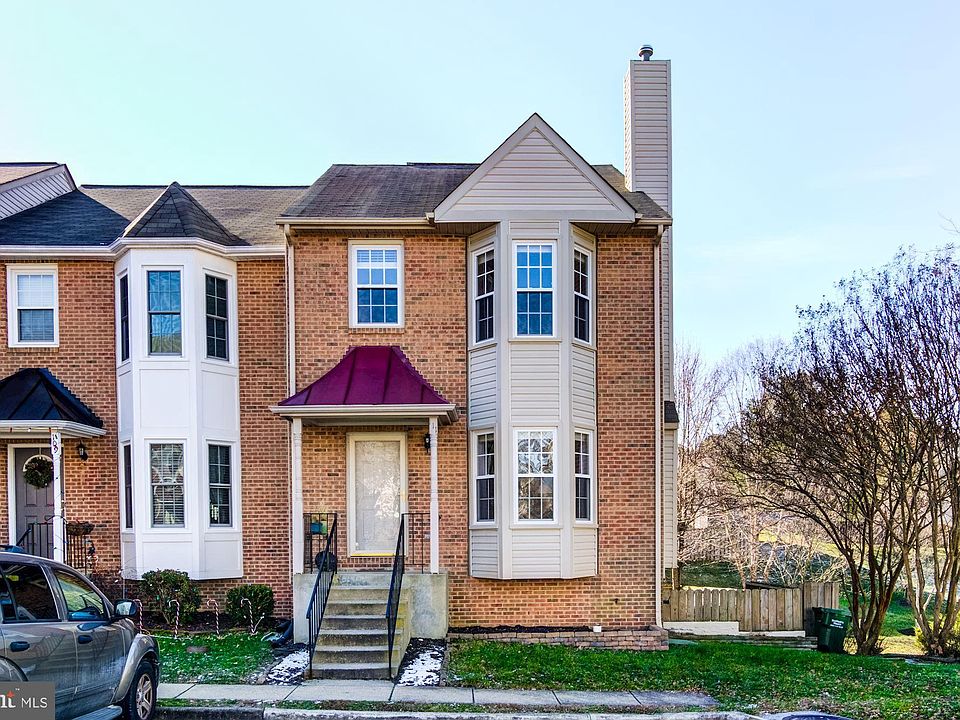 1st image of 111 Barrie Pl