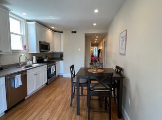 204 L St #3, Boston, MA 02127