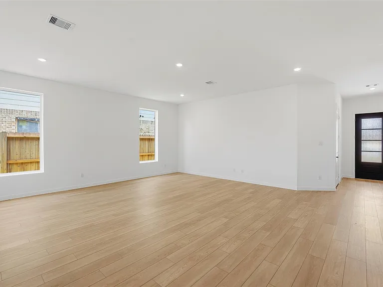 4530 Sunny Hazel Ln — Photo 13