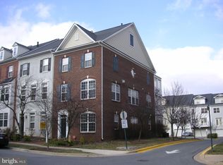 901 Pleasant Dr, Rockville, MD 20850