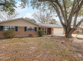 830 Bluewood Dr, Biloxi, MS 39532