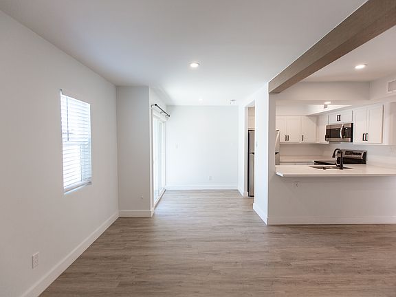 4th image of 4310 N 78th St APT F