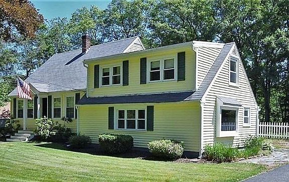 4th image of this home