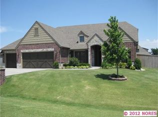 8421 N 66th Ave E, Owasso, OK 74055