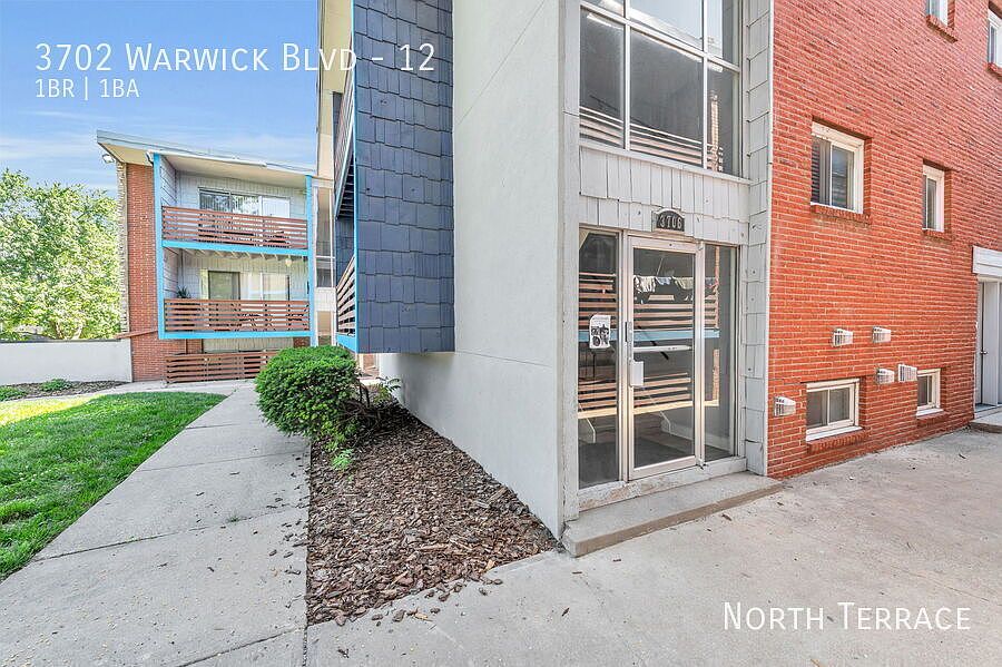 Building Photo 5