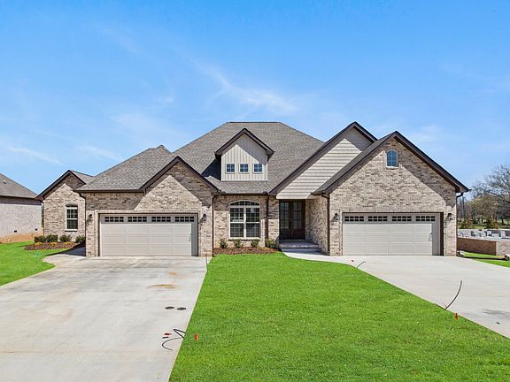 4th image of 1049 Veridian Dr Lot 14B