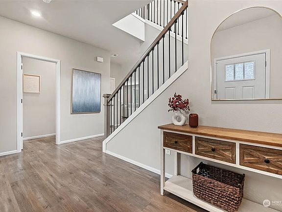 3rd image of 12860 176th Street Ct E