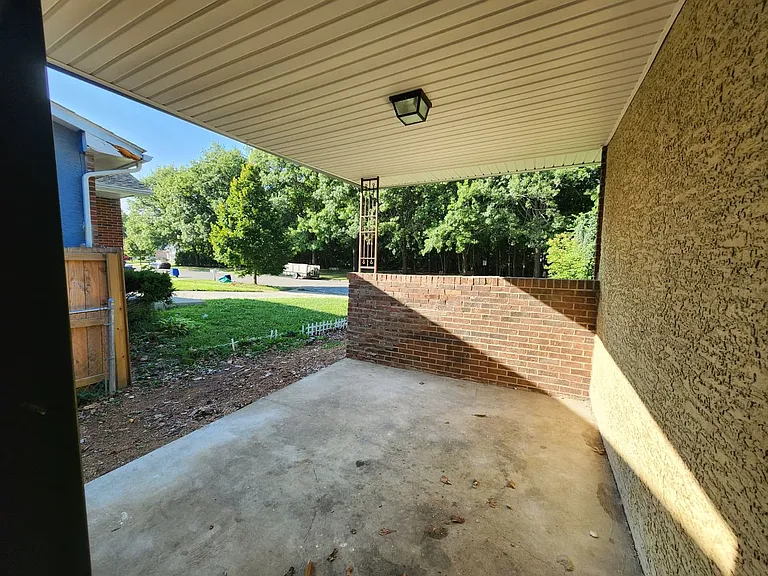 2724 Blendon Woods Blvd — Photo 23