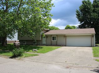 933 Brevard Dr, Indianapolis, IN