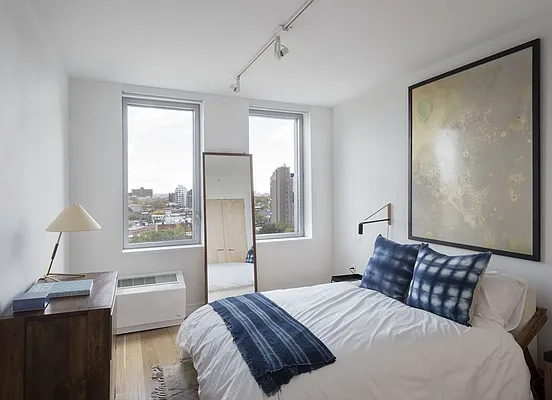 Rented by Two Trees | media 22