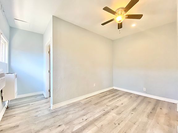 4th image of 2360 W Washington Blvd #102