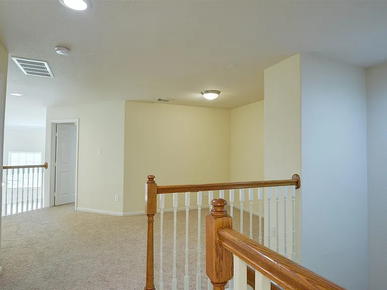 1139 Glenwood Canyon Ln — Photo 12