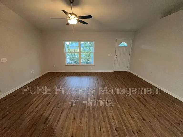 9870 SE 159th St — Photo 6