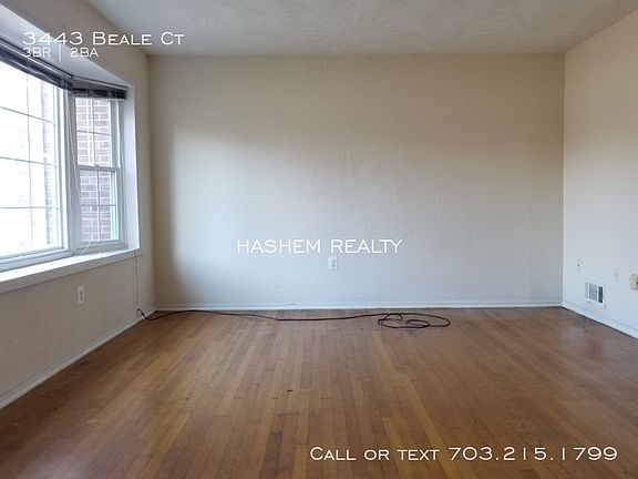 3rd image of 3443 Beale Ct