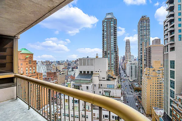 Sold by Douglas Elliman | media 5