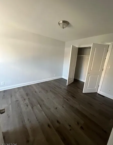 335 Henry St #3 — Photo 8