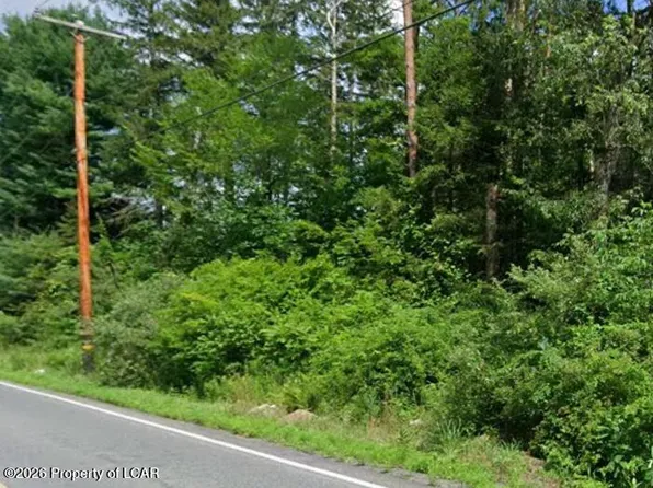 Fairview St, Tamaqua, PA 18252