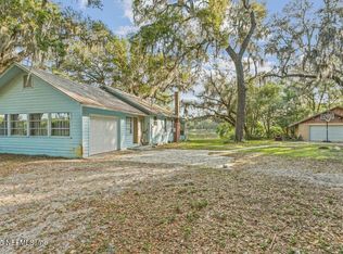 406 Union Ave, Crescent City, FL 32112