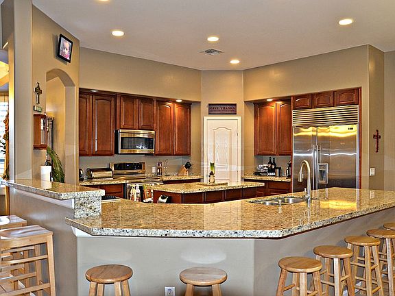 2nd image of 8335 W Camino De Oro