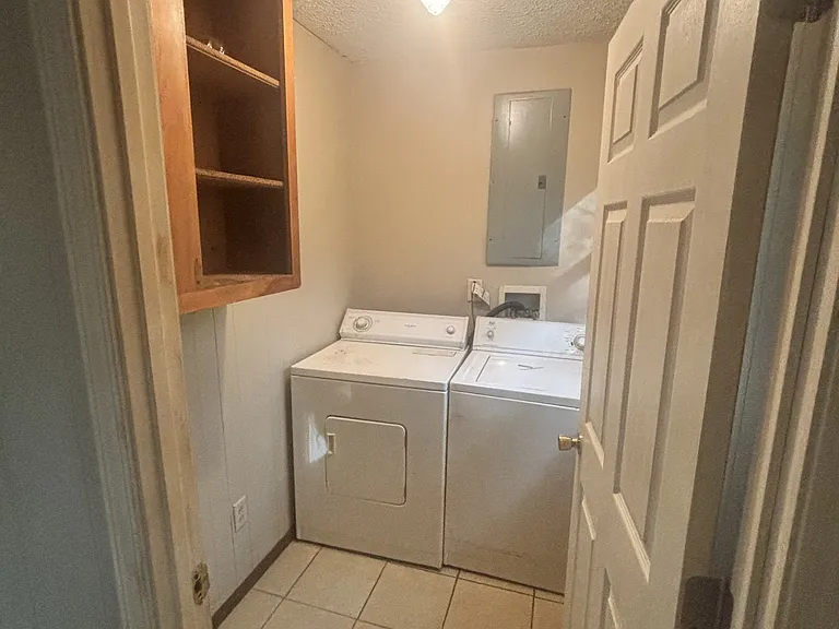 117 Herron Dr — Photo 8