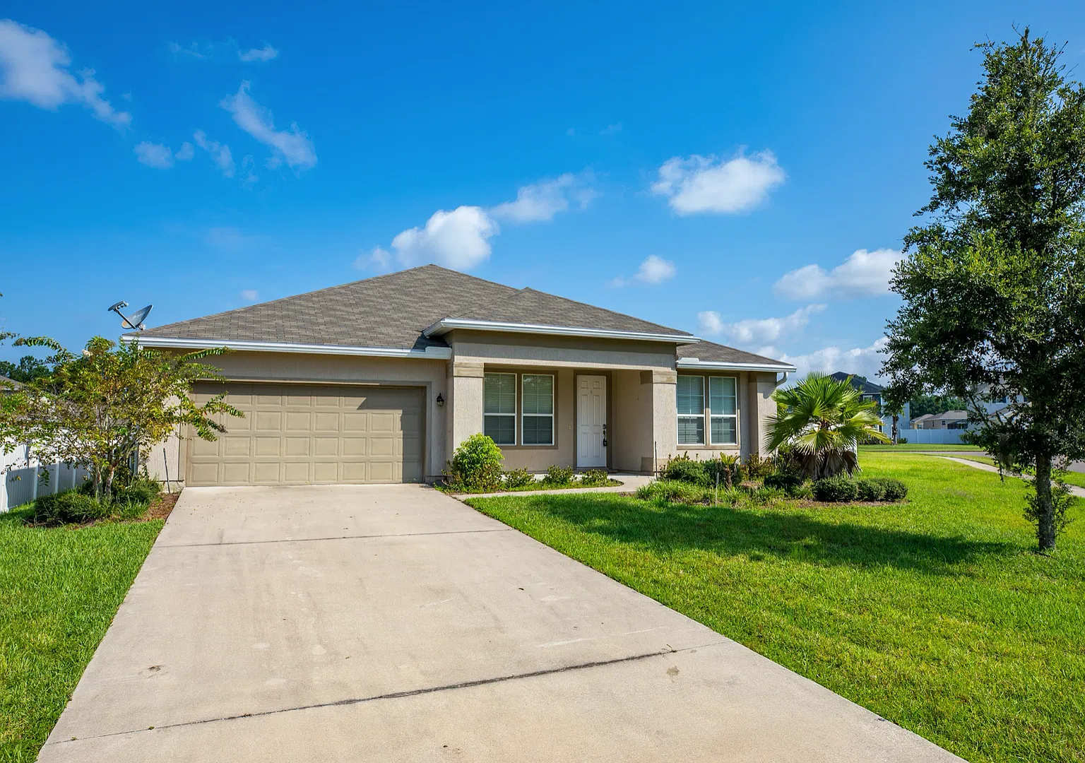 Lexington Park home ! — Photo 1