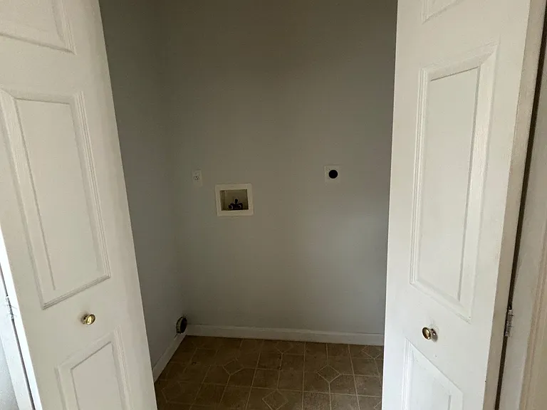 8 Husson Ave #1 — Photo 4