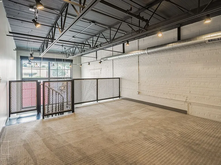 Wonder Bread Lofts — Photo 74