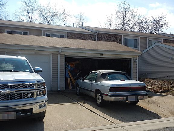 4th image of 323 Barclay Dr
