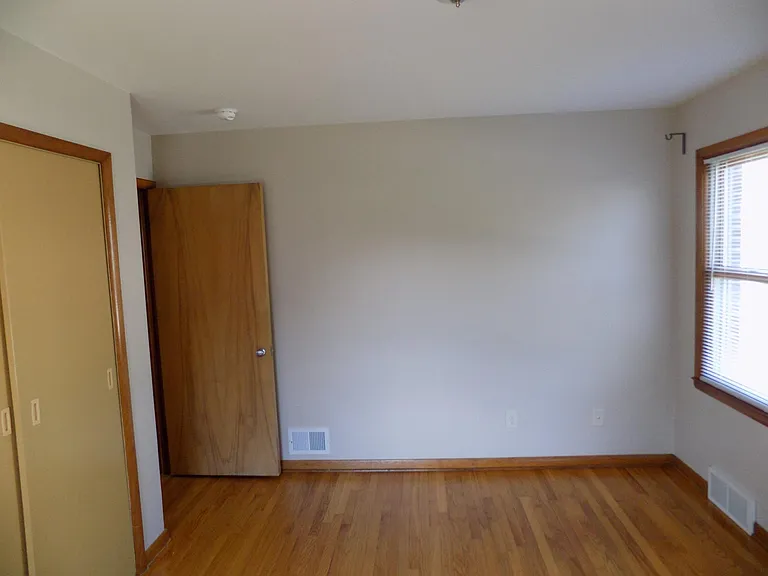 417 S 7th St #1 — Photo 15