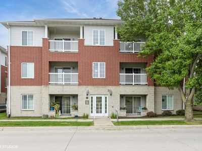 4349 York Pl, Iowa City, IA, 52245