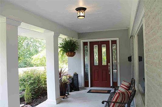 3rd image of 1514 Eastover Dr