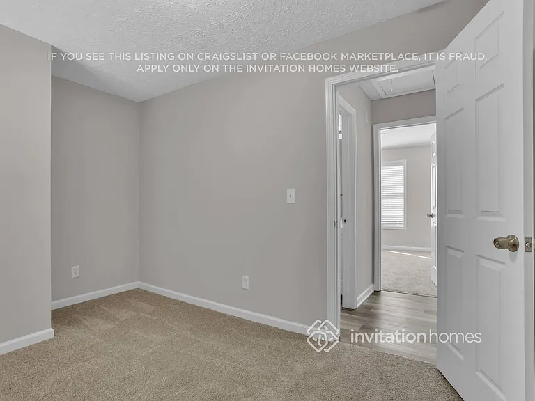 5230 Alexander St — Photo 19