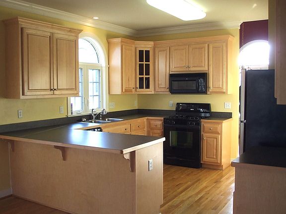Spacious Kitchen