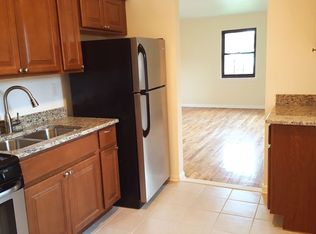 15310 75th Ave APT 2B, Flushing, NY 11367