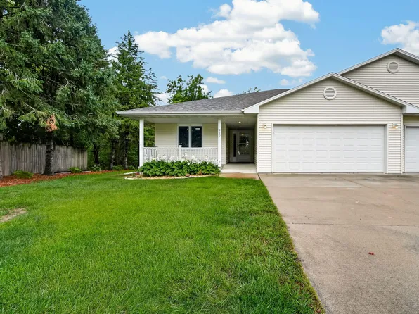 920 Maple St, Story City, IA 50248