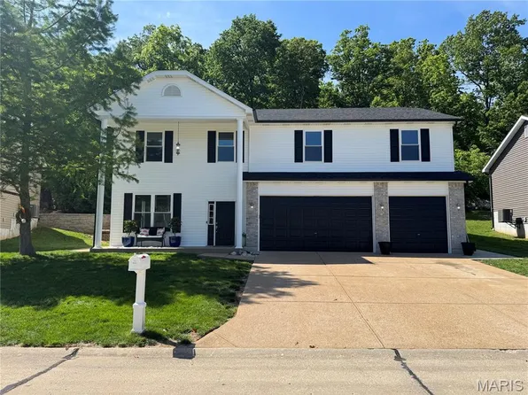 3716 Westbrook Ln, Imperial, MO 63052
