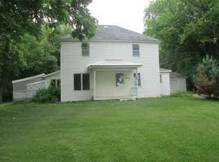 608 E Main St, Dodge Center, MN 55927