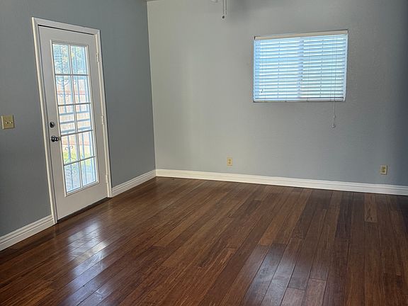 2nd image of 829 Euclid Ave