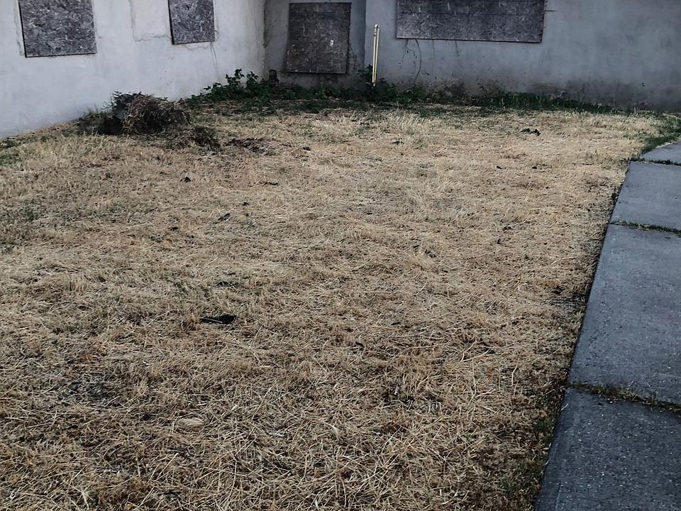 1st image of 2314 Hollywood Dr