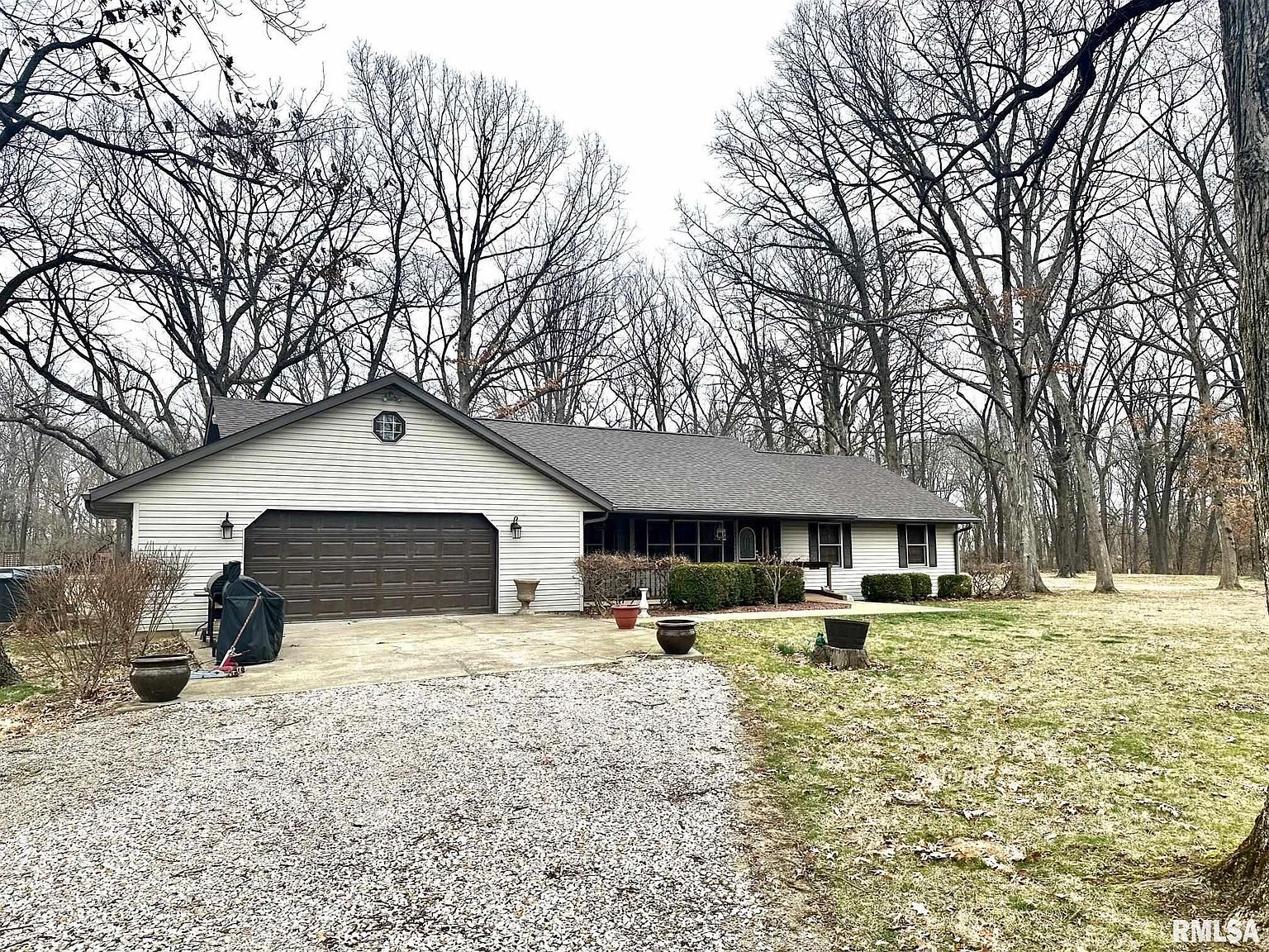 1790 Lakamp Rd, Roodhouse, IL 62082 Zillow