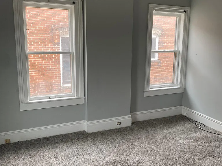 929 N Burdick St #929 — Photo 6