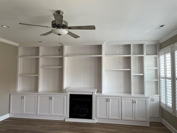 3rd image of 1423 Niki Way NE #20