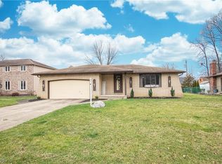 7214 Packard Cir, Middleburg Heights, OH