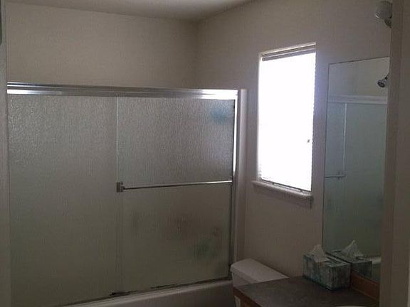 5th image of 61096 SE Borden Dr